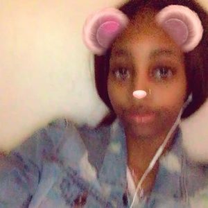 Meet your Posher, Destiny